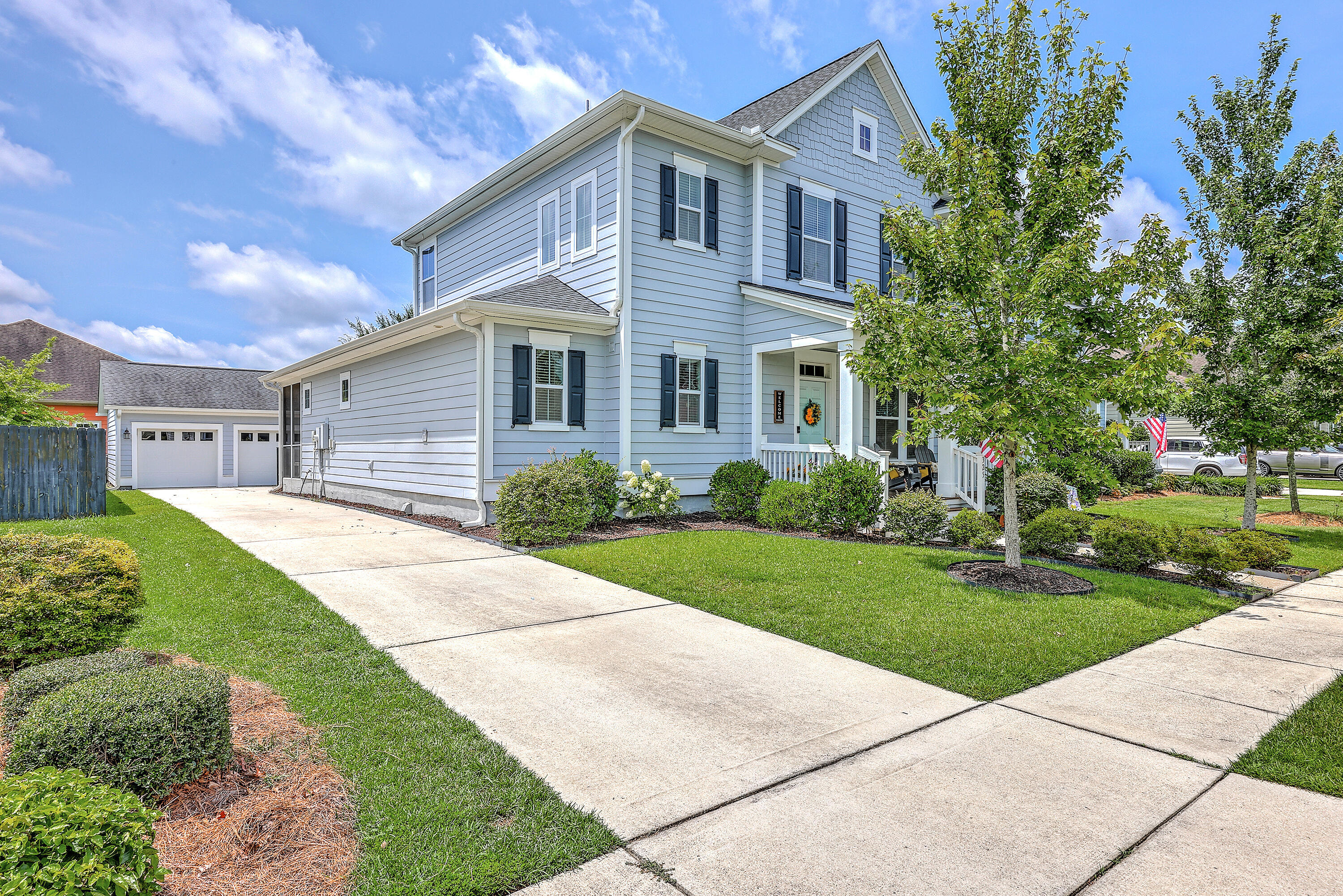 Property Photo: 325 Ashby Street SC 29486