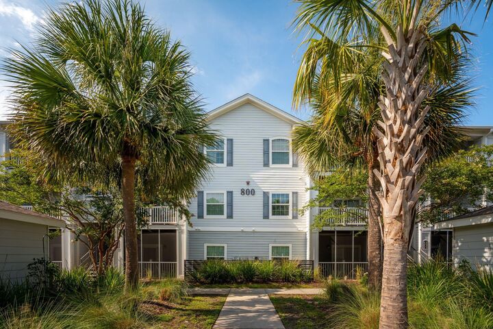 1300 Park West Boulevard # 811  Mount Pleasant SC 29466 photo