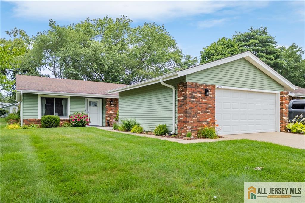 Property Photo:  275 Convent Road 275A  NJ 08831 