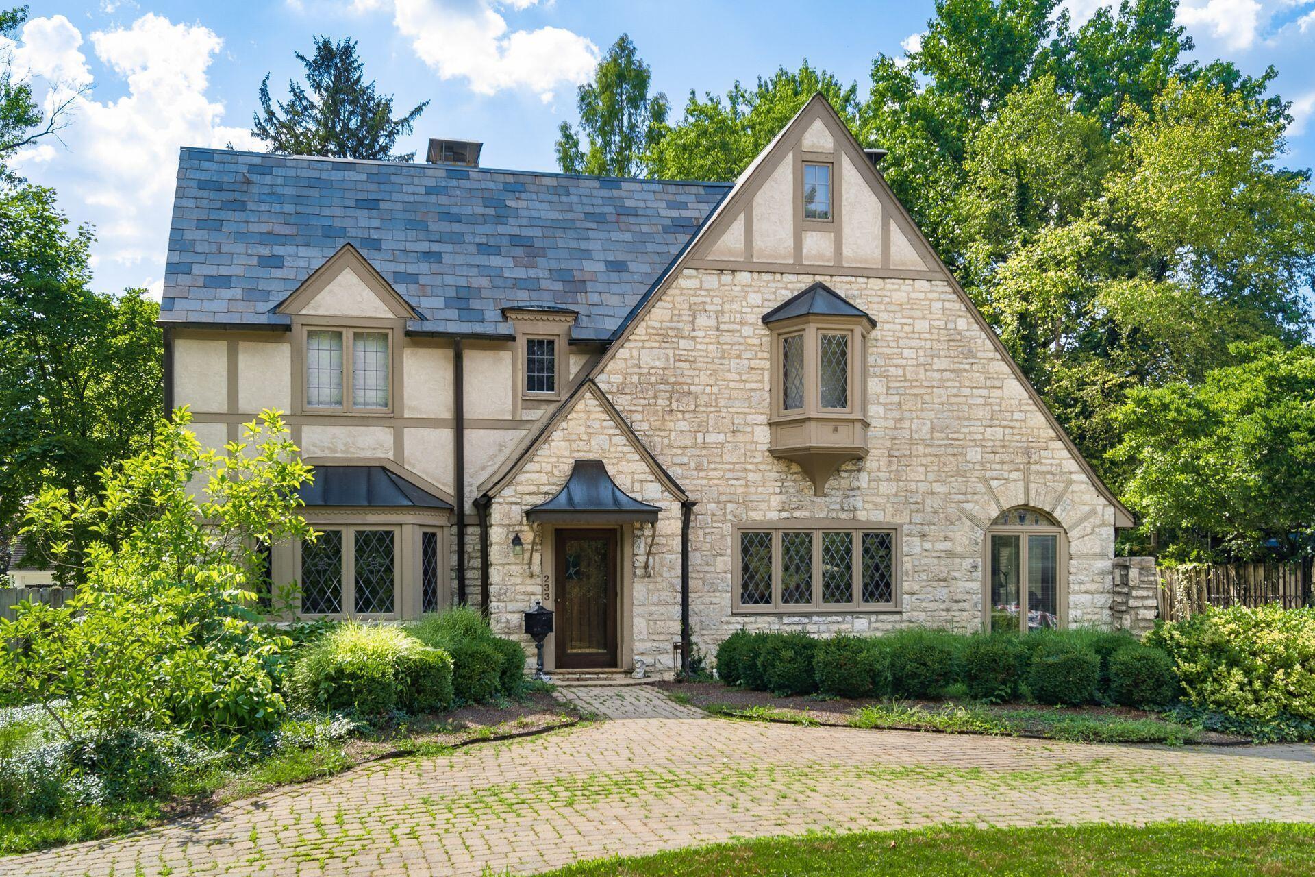 233 S Dawson Avenue  Columbus OH 43209 photo