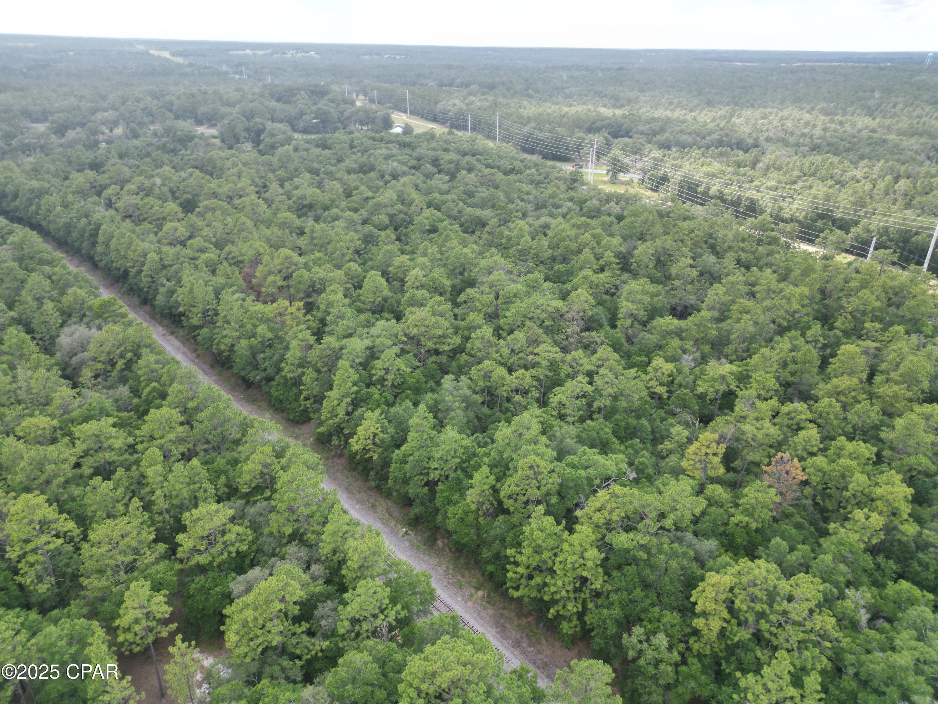 Property Photo: 0000 W Highway 90 W FL 32531