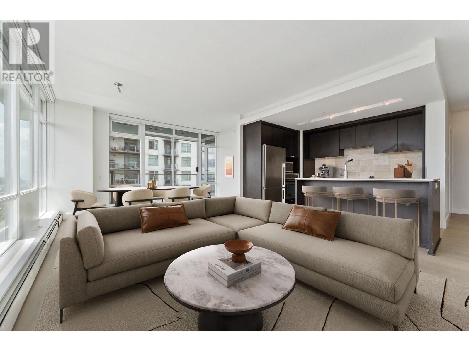 Property Photo:  158 West 13th Street 906  BC V7M 0A7 