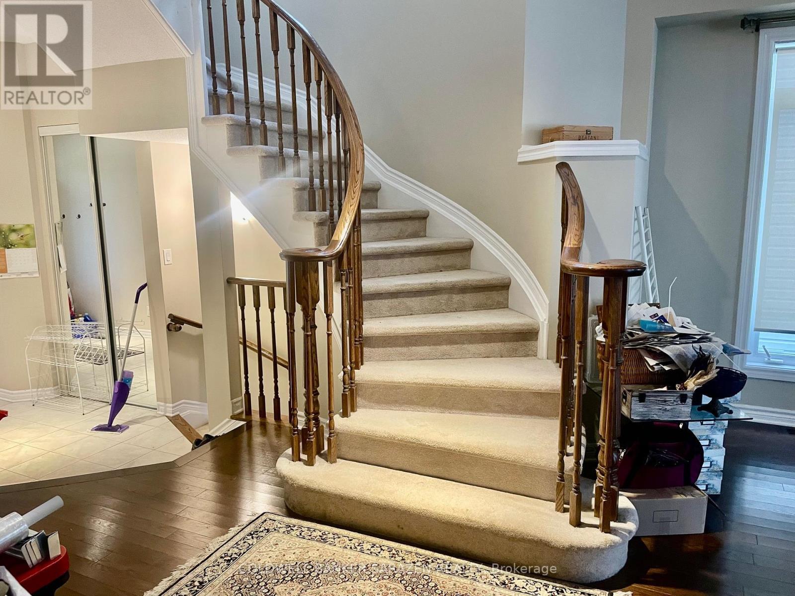 Property Photo: 458 Foxhall Way ON K2M 0G2
