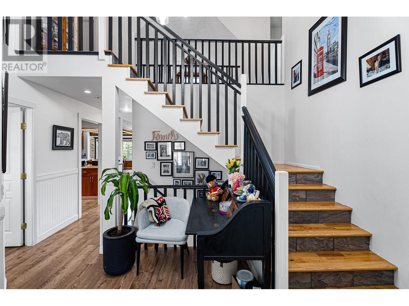 Property Photo:  275 Veale Road  BC V1K 1N8 