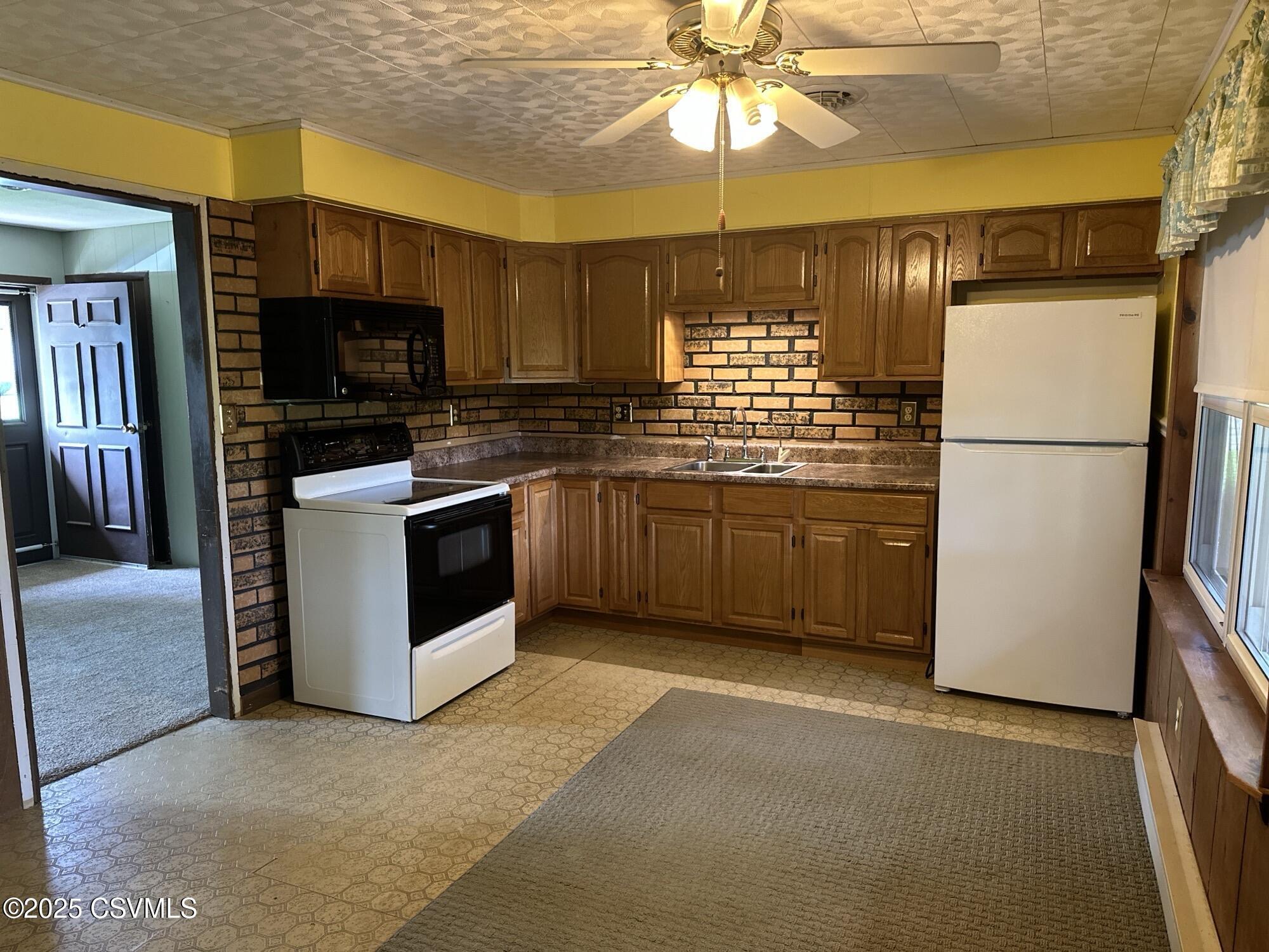 Property Photo: 740 Schell Road PA 17772