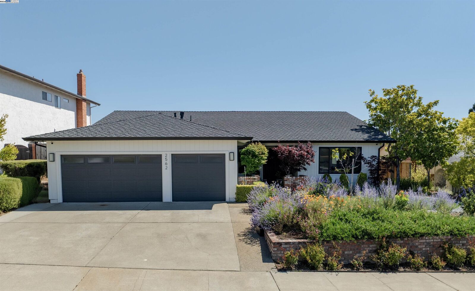 Property Photo: 2562 Somerset Drive CA 94002