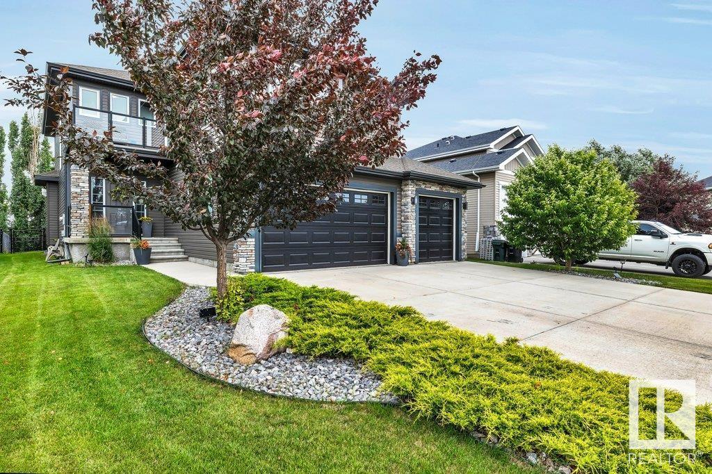 62 Lamplight Drive  Spruce Grove AB T7X 0G8 photo