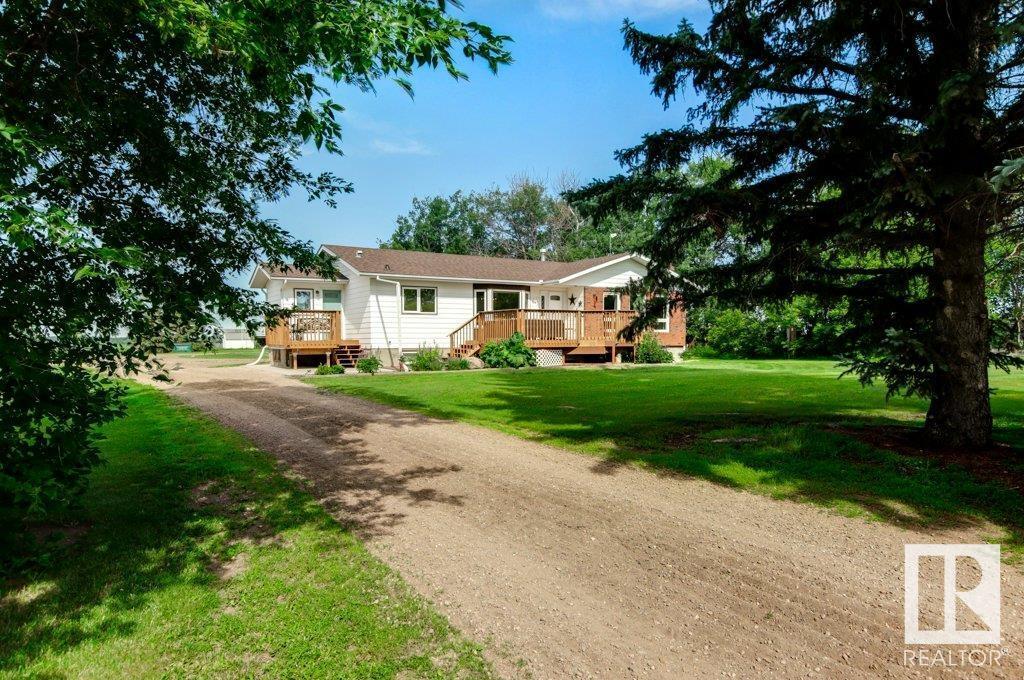Property Photo: 61106 Range Road 230 AB T0A 3J0