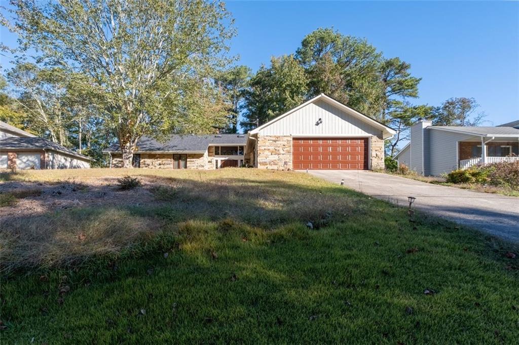 Property Photo: 5934 S Deshon Court GA 30058
