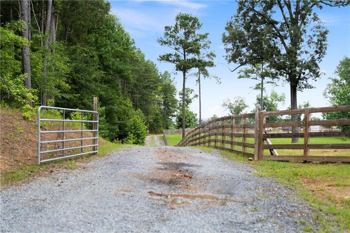 Property Photo:  1224 Texas Valley Road NW  GA 30165 