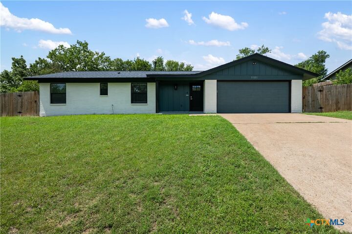 Property Photo:  1101 E Floradale Drive  TX 78753 