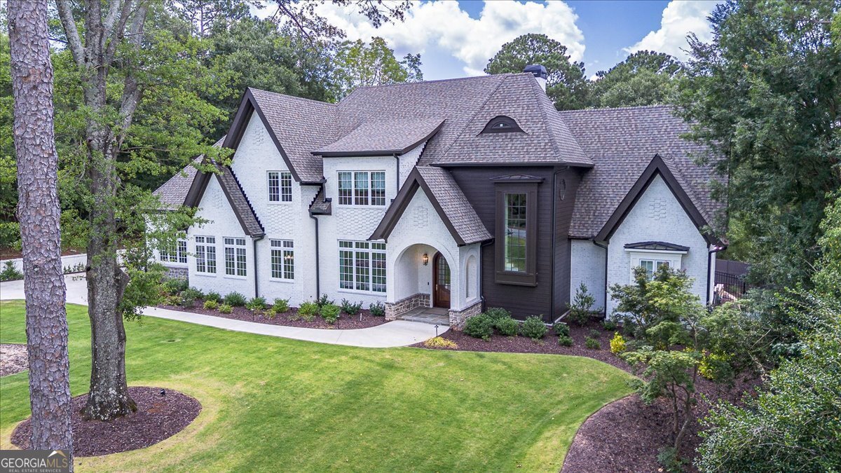 Property Photo: 415 Westview Drive GA 30606