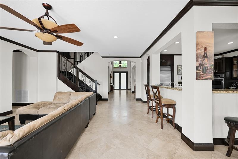 Property Photo: 3872 W Hibiscus St FL 33332