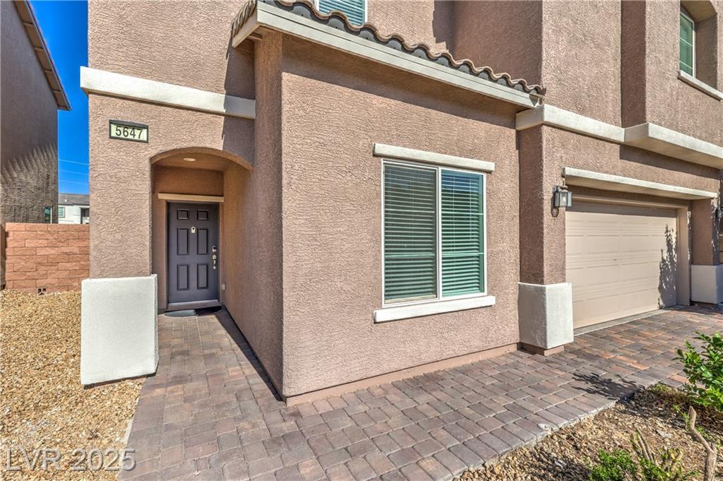 Property Photo:  5647 Colante Falls Drive  NV 89118 