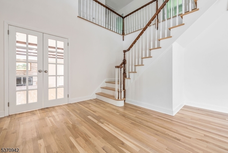 Property Photo:  39 Edgewood Ave  NJ 07481 
