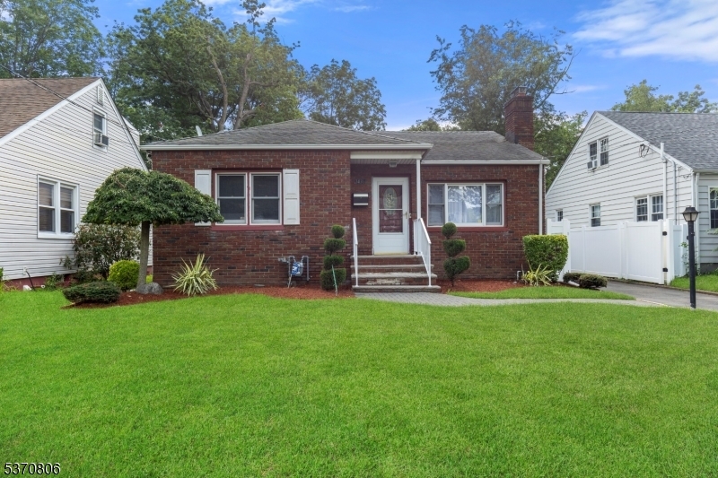 Property Photo: 1436 E Front St NJ 07062