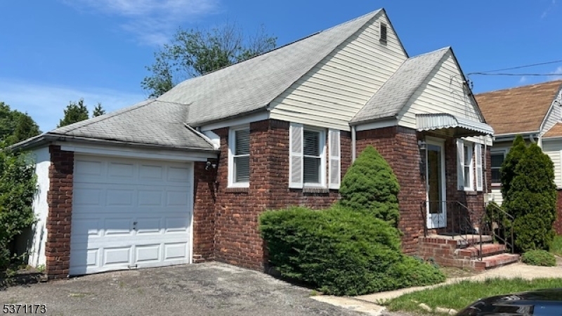 Property Photo: 1 Plaza Rd NJ 07410