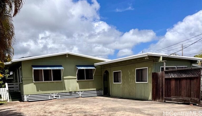 453 Ulupaina Street A  Kailua HI 96734 photo