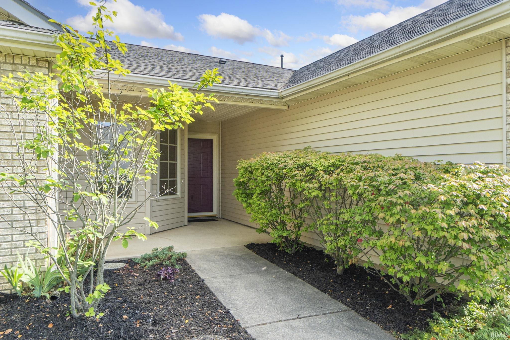 Property Photo: 109 Kittridge Lane IN 46845
