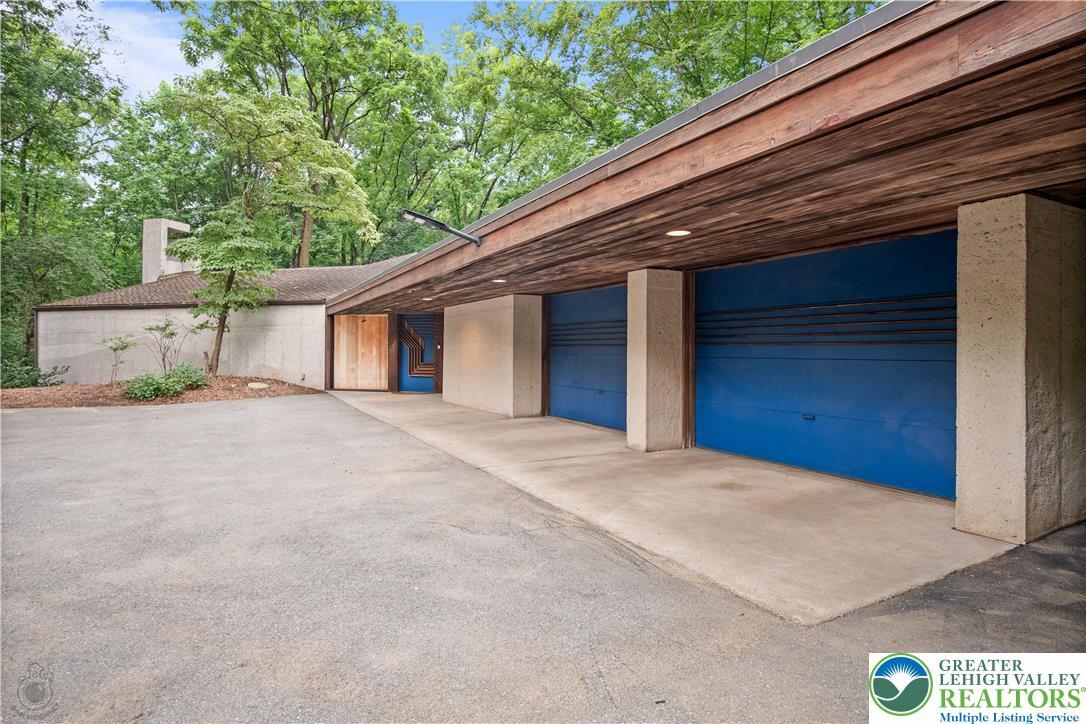 Property Photo: 2300 S Cedar Crest Boulevard PA 18103