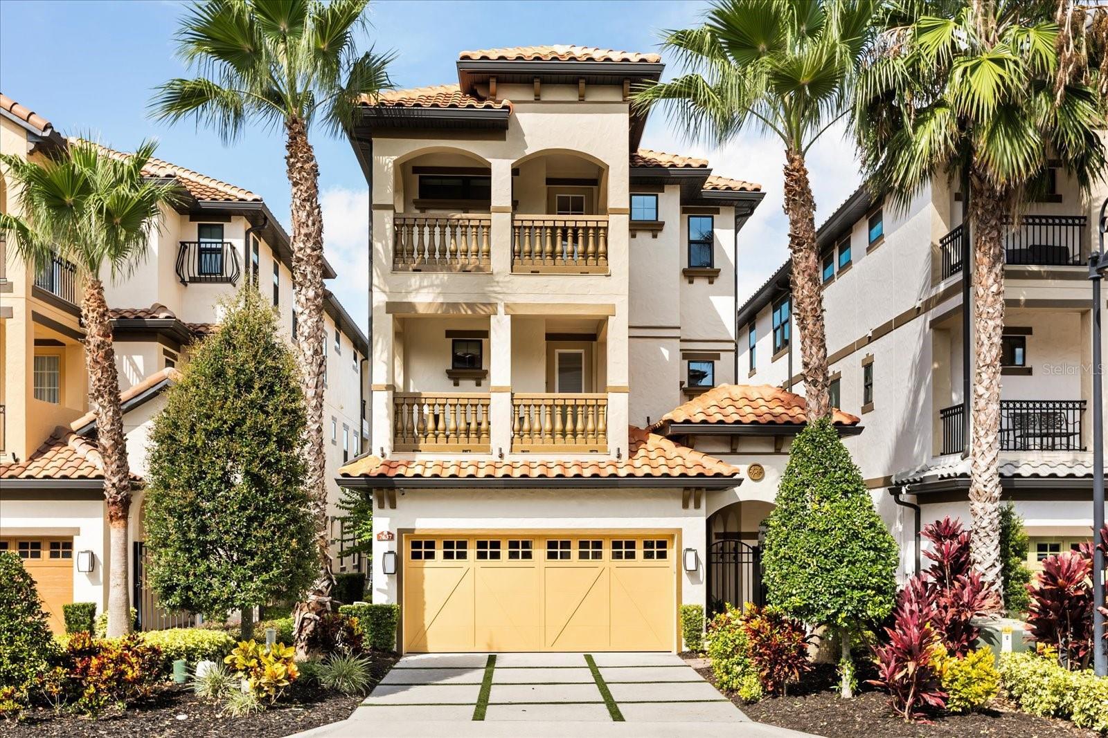 Property Photo:  7637 Toscana Boulevard  FL 32819 