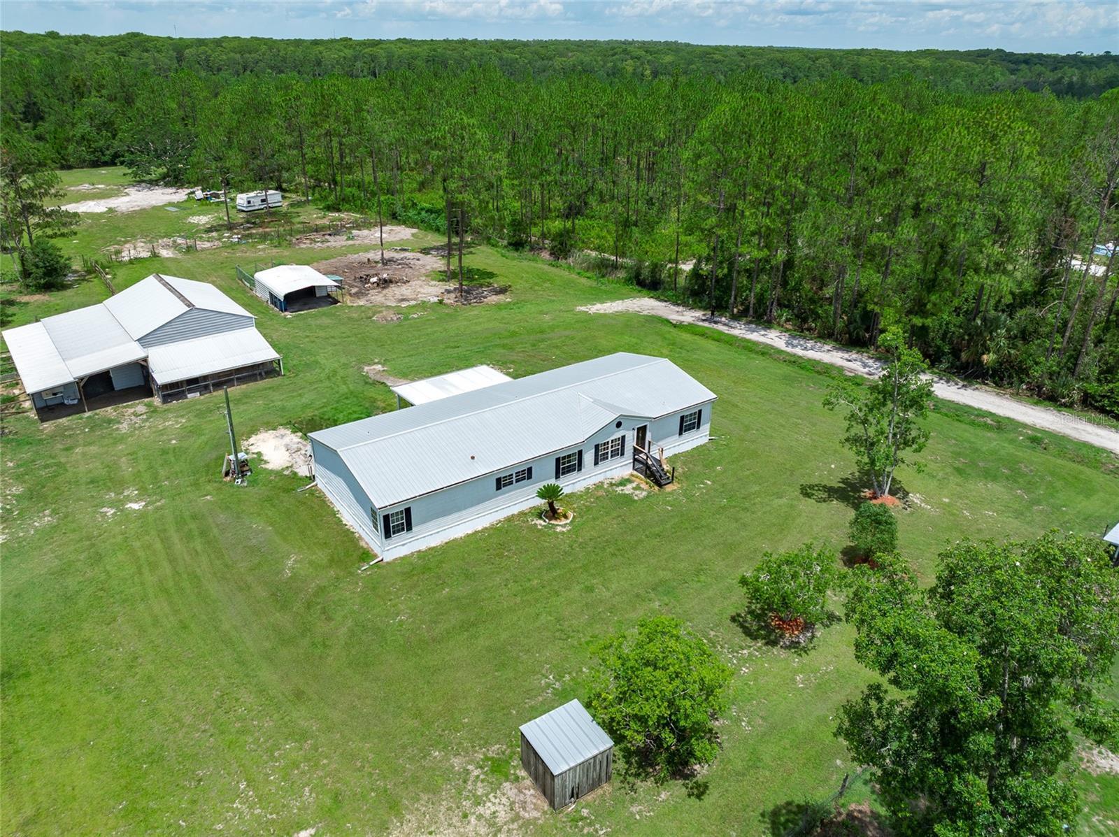 Property Photo: 6190 Winning Wood Trail FL 32130