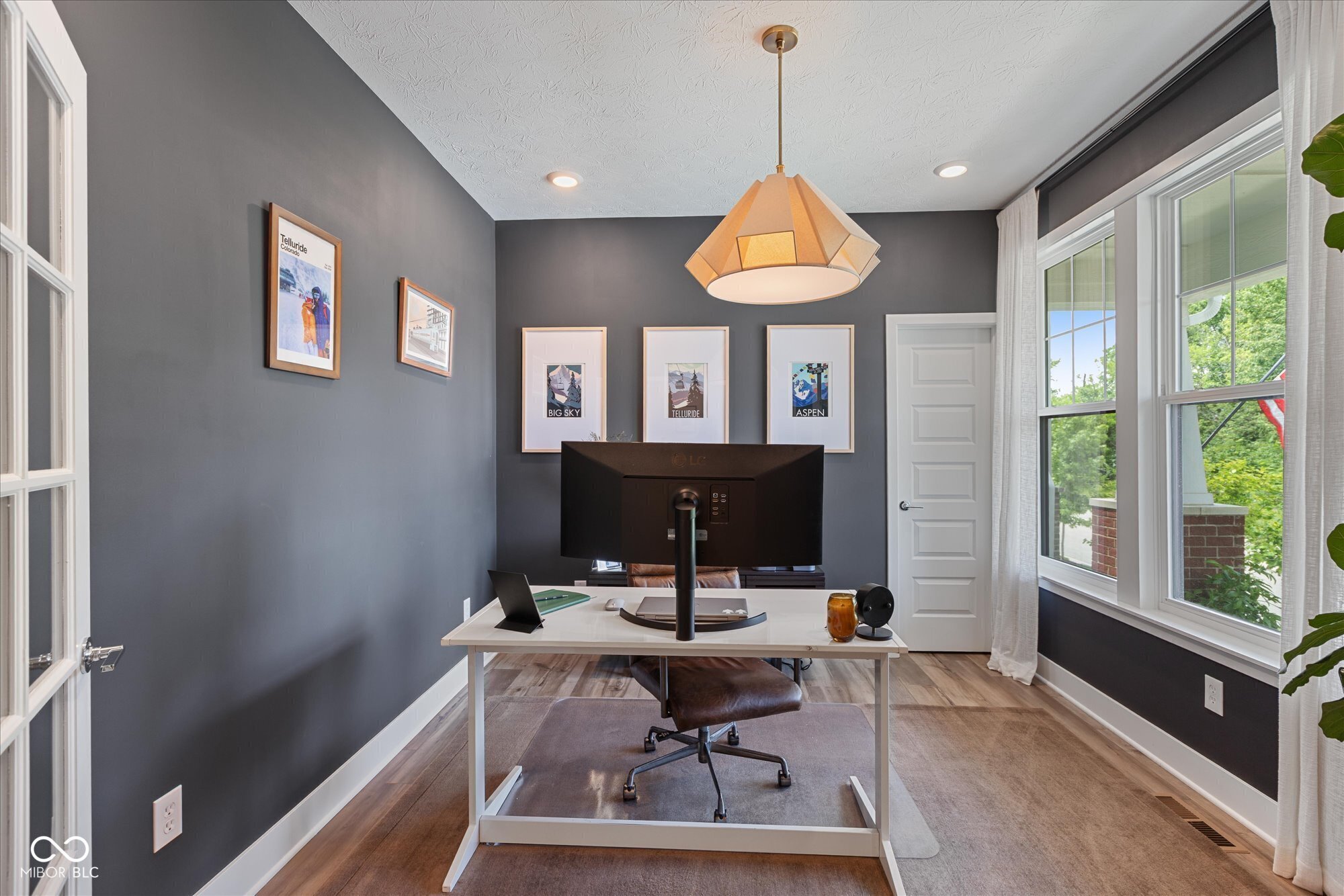 Property Photo: 1275 Stonehaven Drive IN 46074