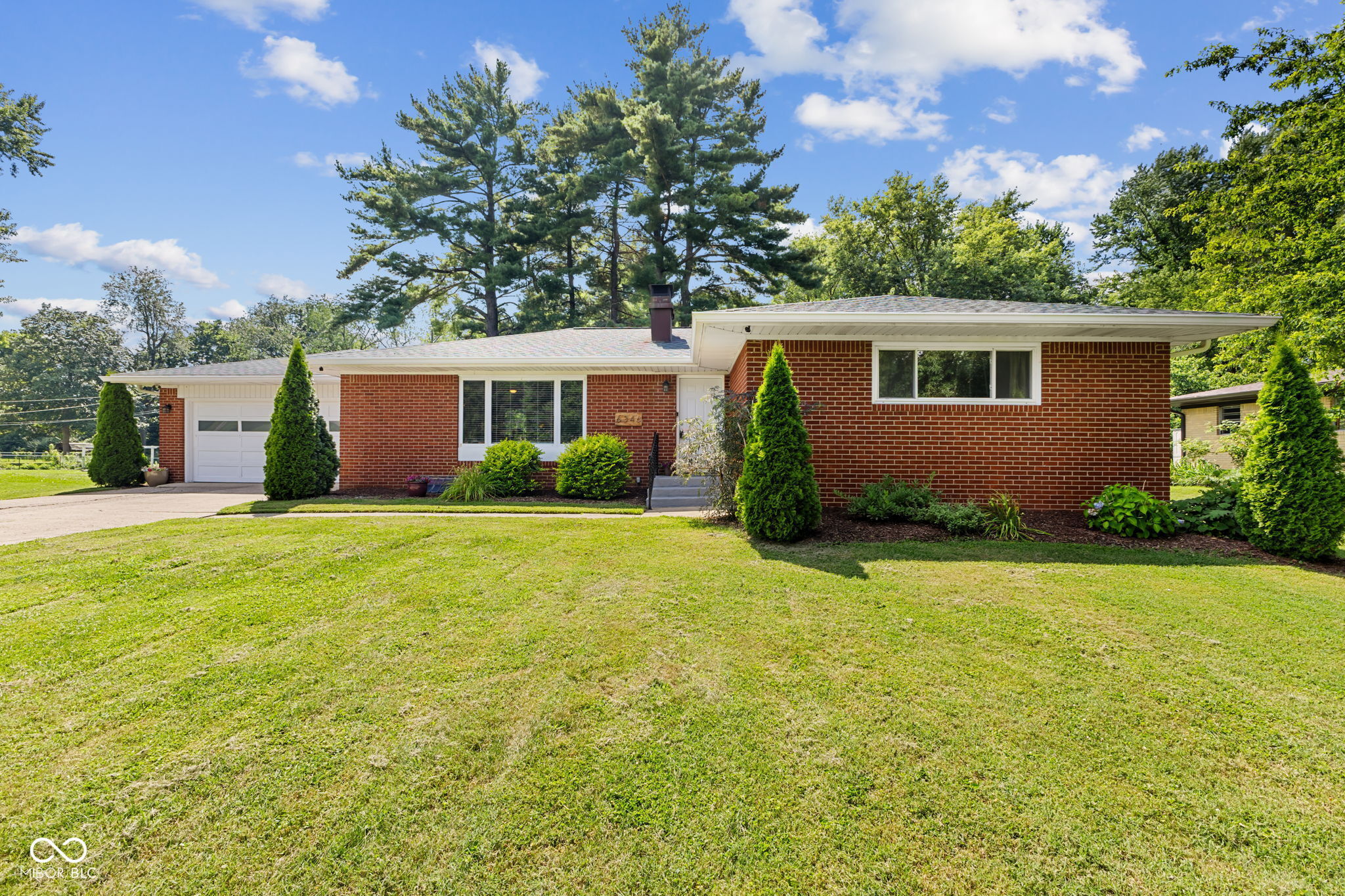 6346 N Parker Avenue  Indianapolis IN 46220 photo