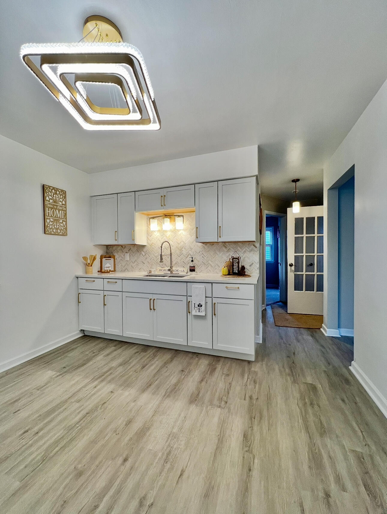 Property Photo:  8621 W Lisbon Ave  WI 53222 