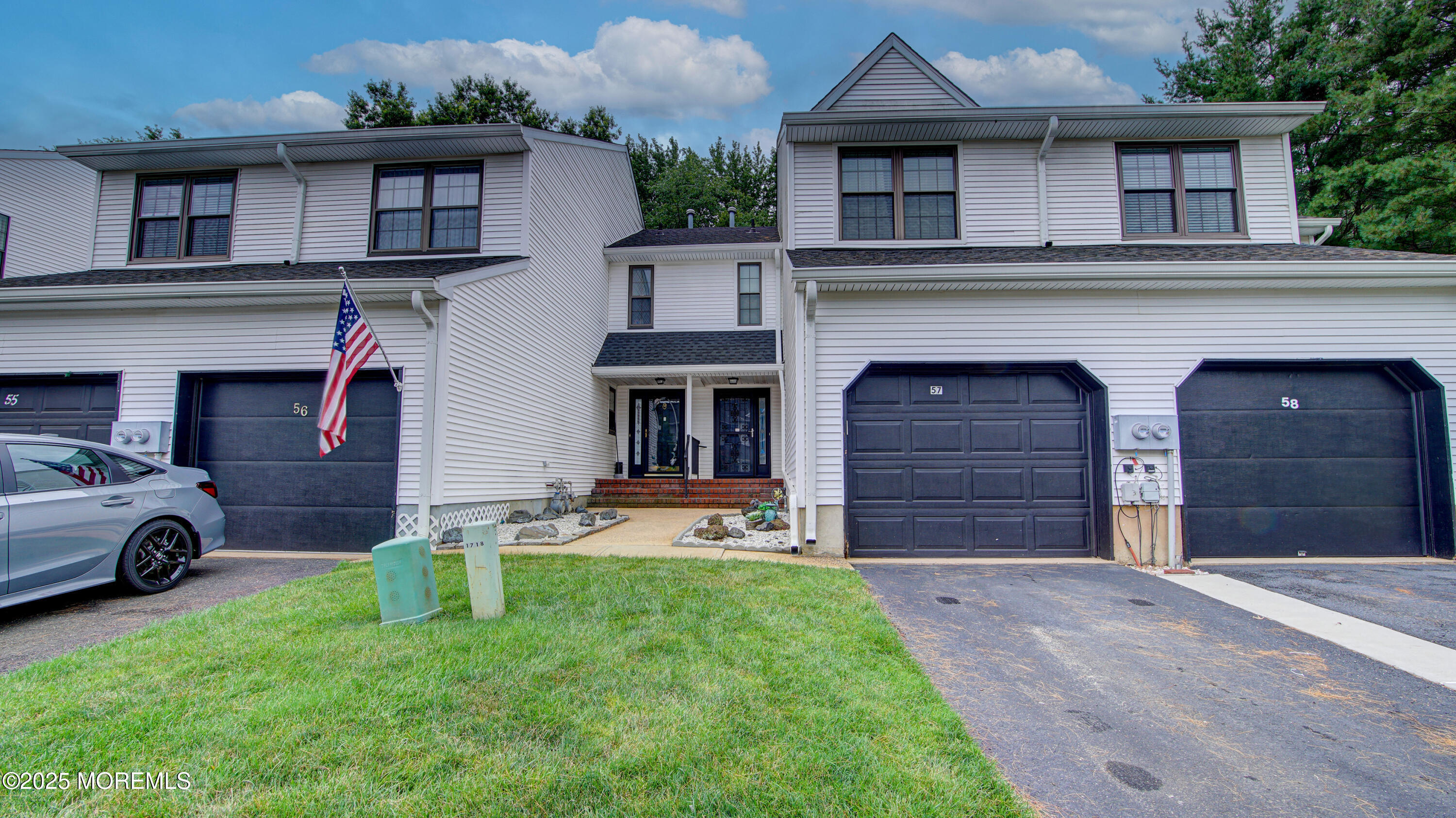 57 Chestnut Way  Manalapan NJ 07726 photo