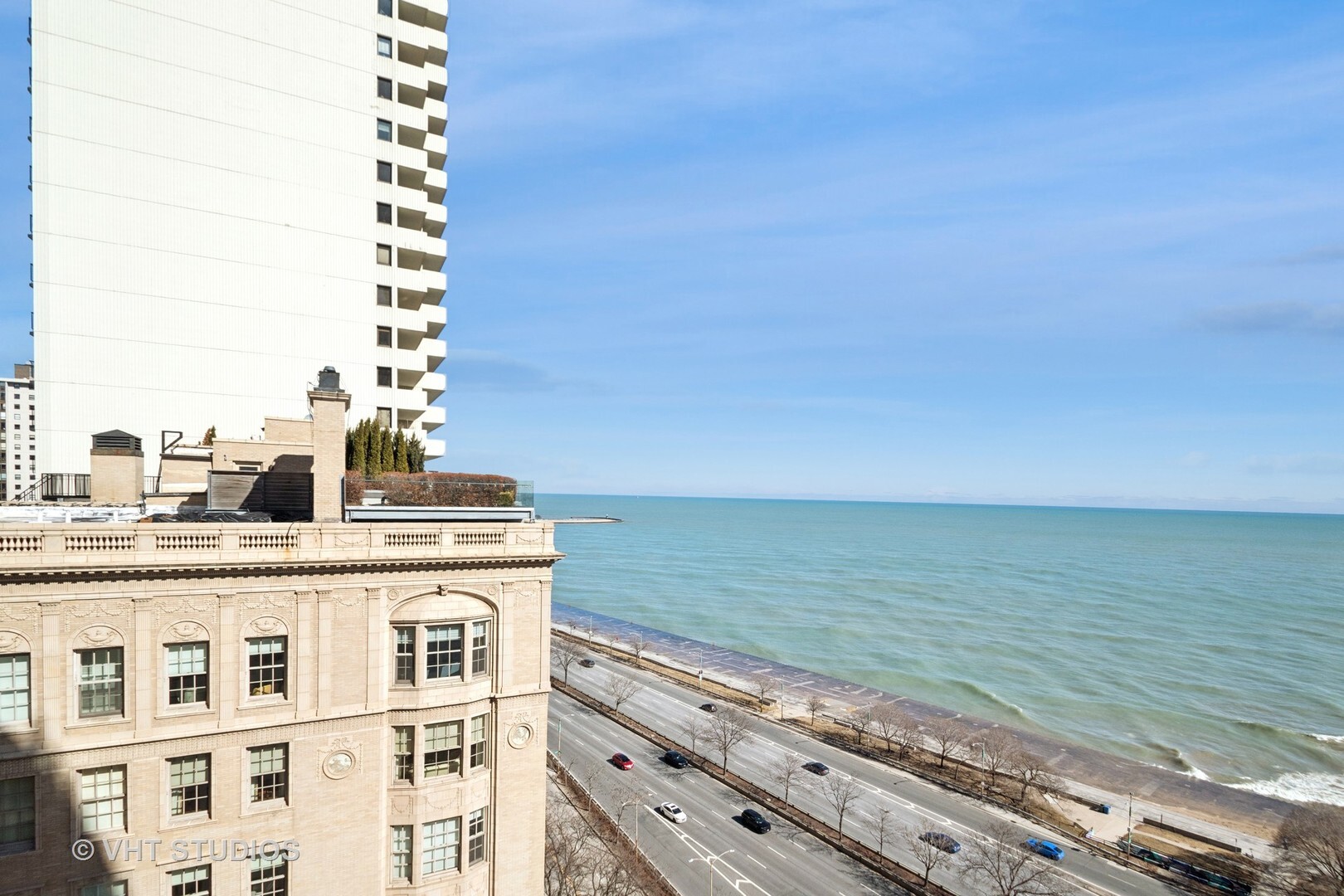 Property Photo: 1150 N Lake Shore Drive 17F IL 60611