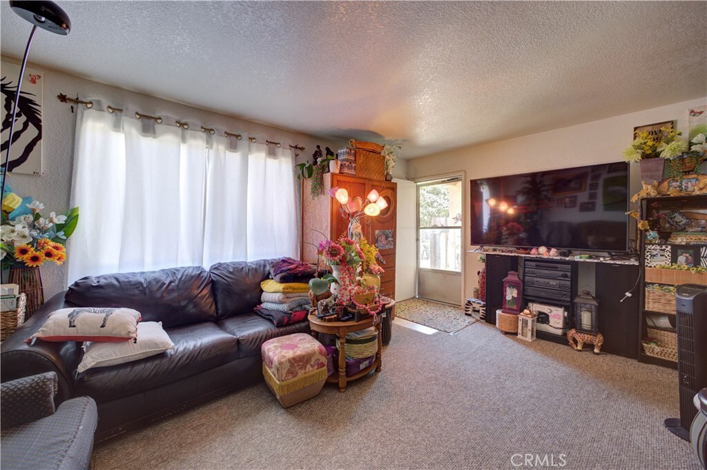 Property Photo:  2130 Ocean Street  CA 93445 