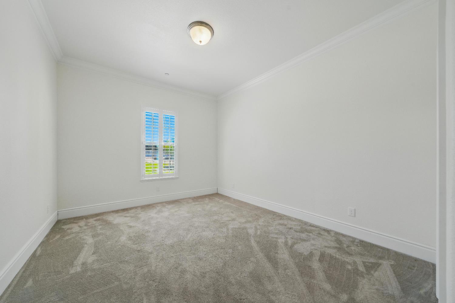 9400 Crossrail Drive  Wilton CA 95693 photo