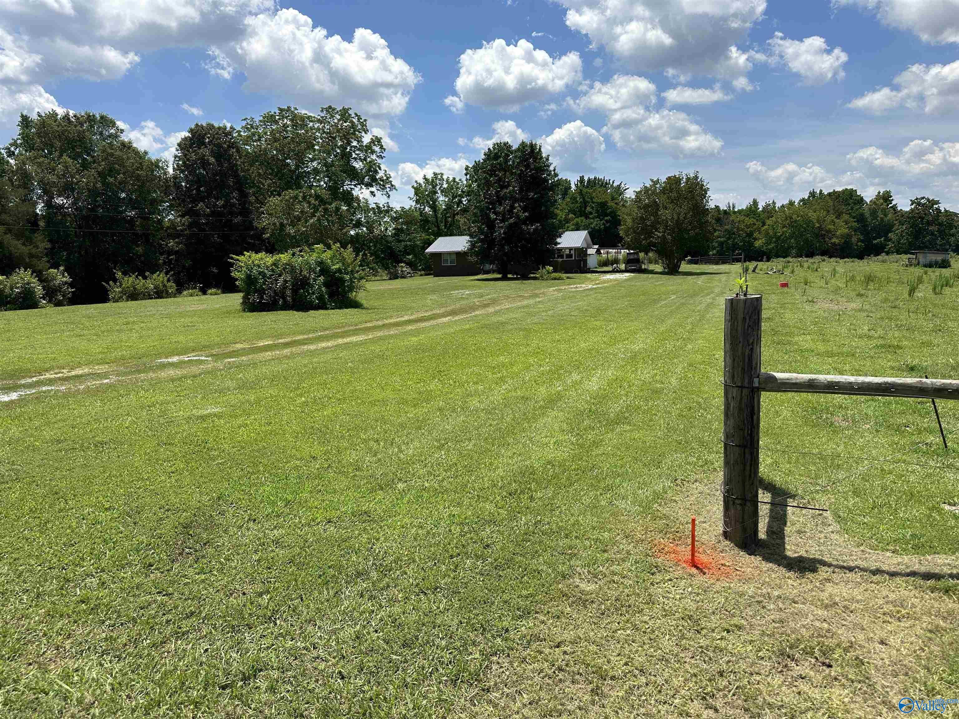 Property Photo: 20 Ham Road AL 35611