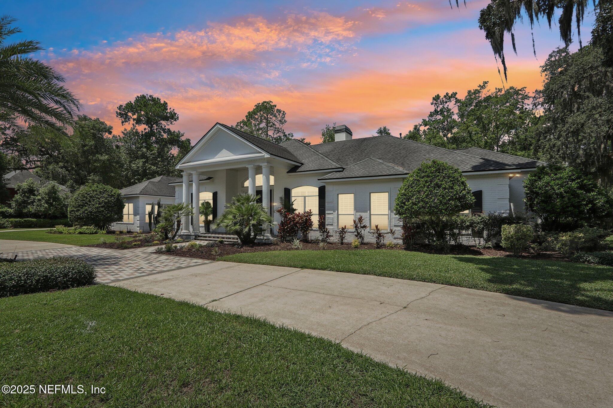 Property Photo: 12844 Bay Plantation Drive FL 32223