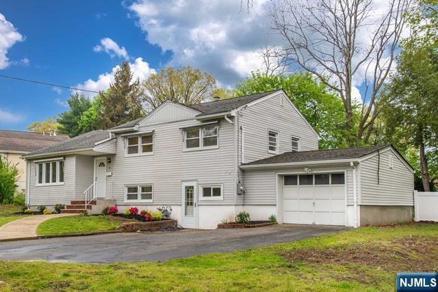 Property Photo:  99 Morningside Road  NJ 07652 