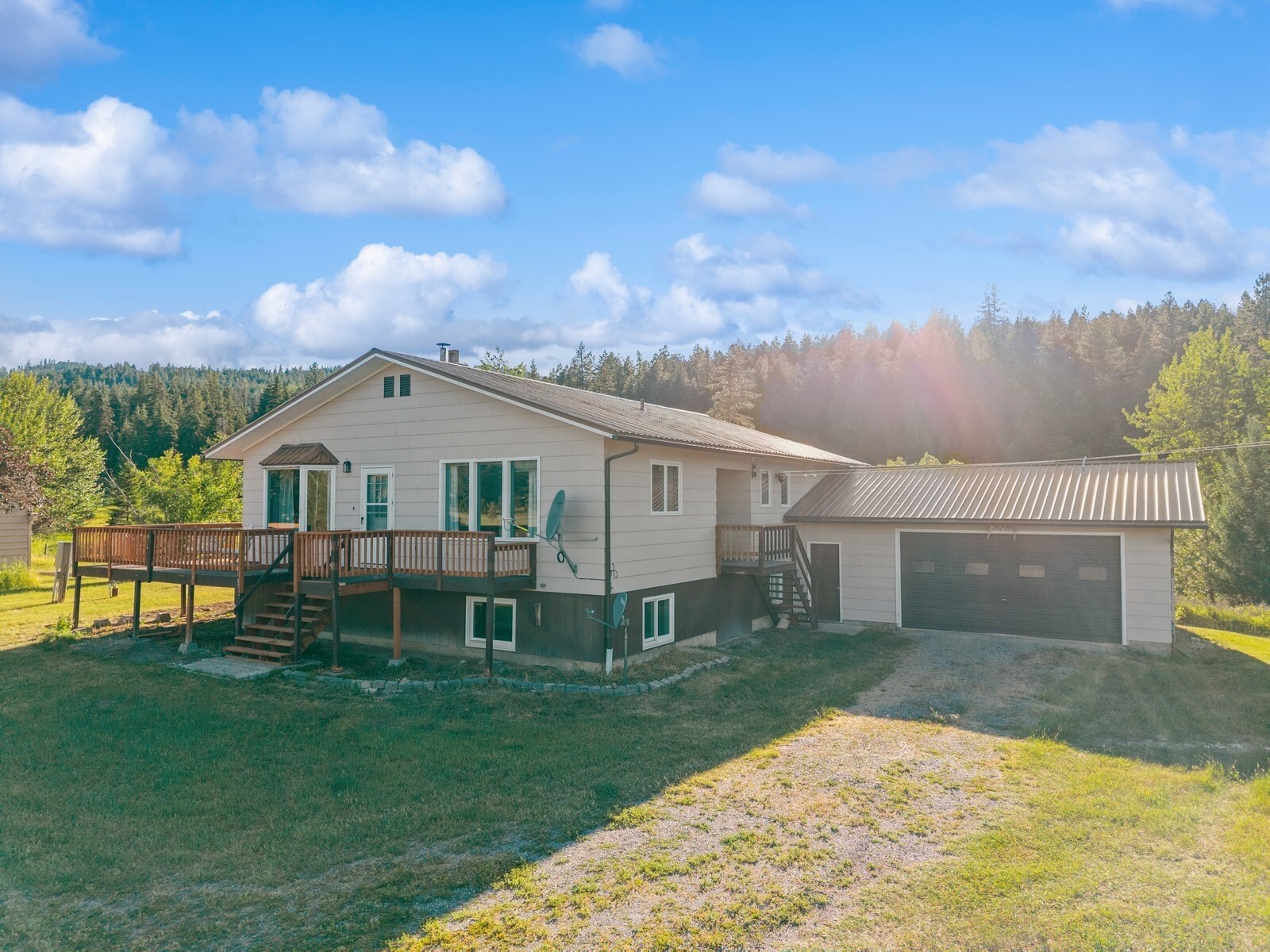 Property Photo: 165 Swamp View Lane MT 59920