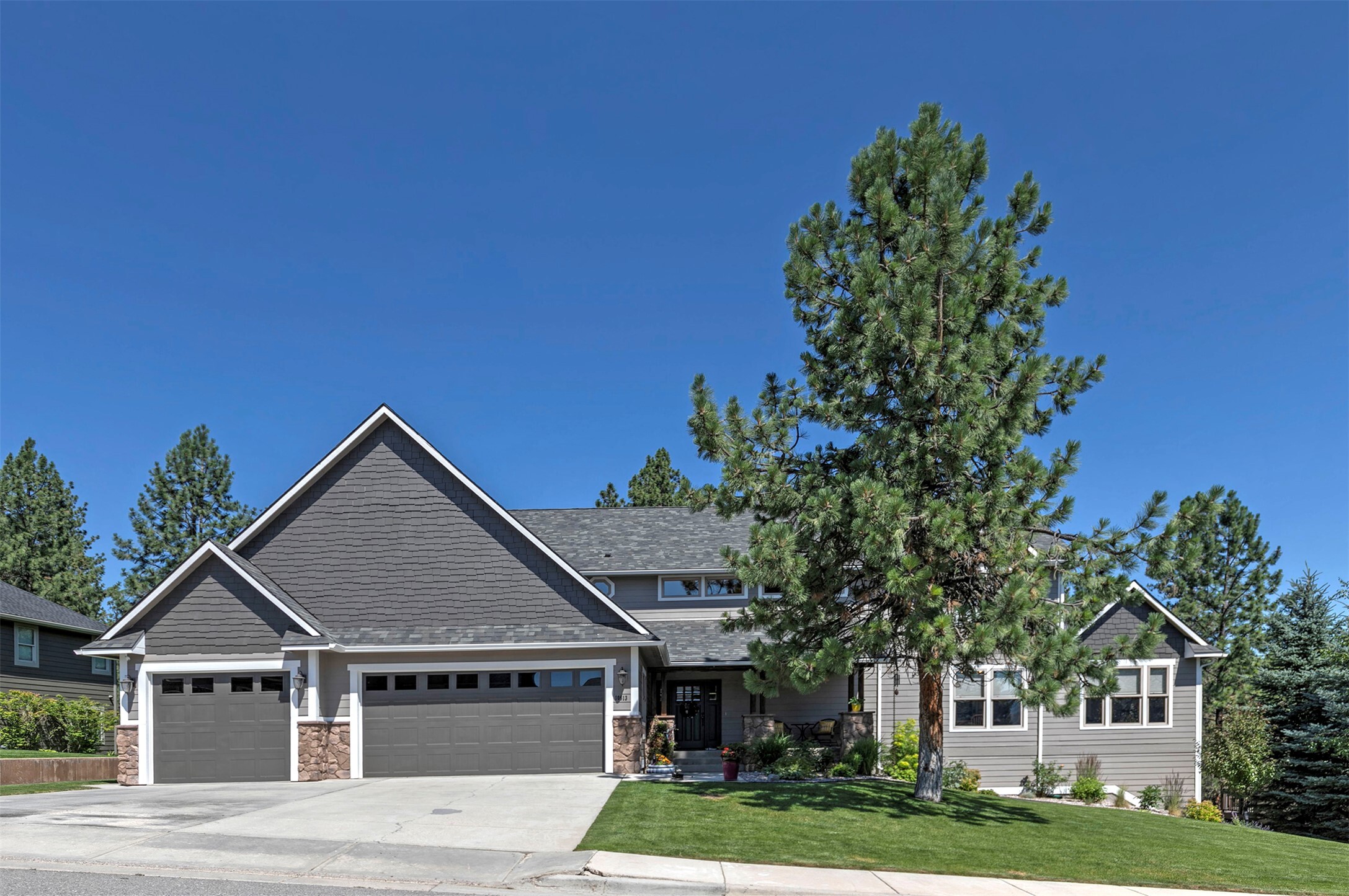 10613 Coulter Pine Street  Lolo MT 59847 photo