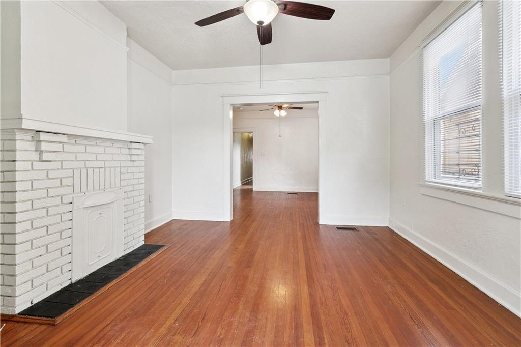 Property Photo: 2025 Lowerline Street LA 70118