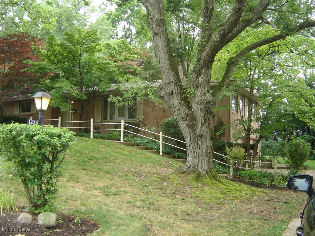 Property Photo: 1275 NW Janet Avenue OH 44720