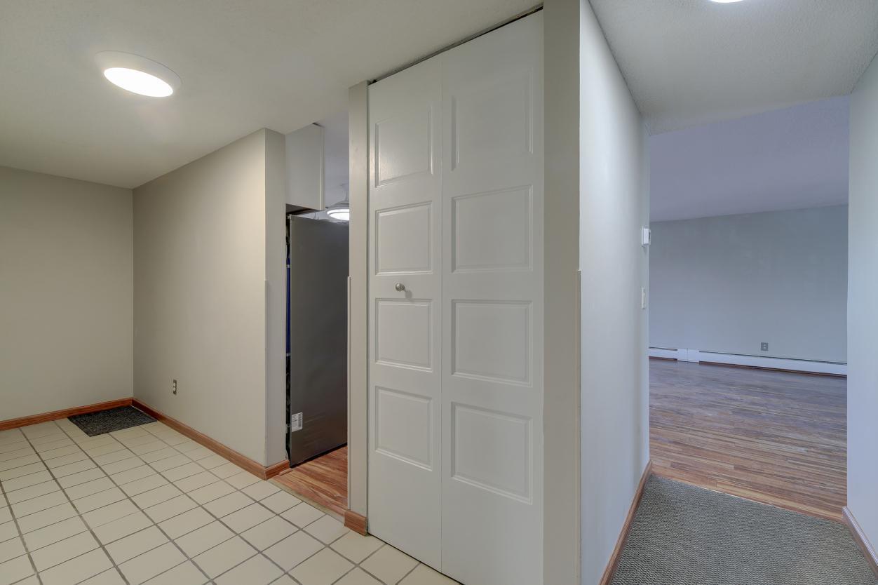 Property Photo: 450 Ford Road 319 MN 55426