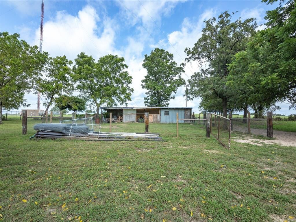 Property Photo:  14889 N State Highway 19  TX 75803 