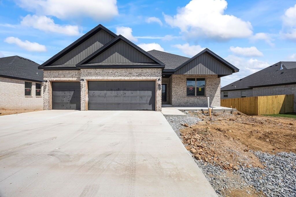 Property Photo:  7800 Scenic Valley Avenue  AR 72762 