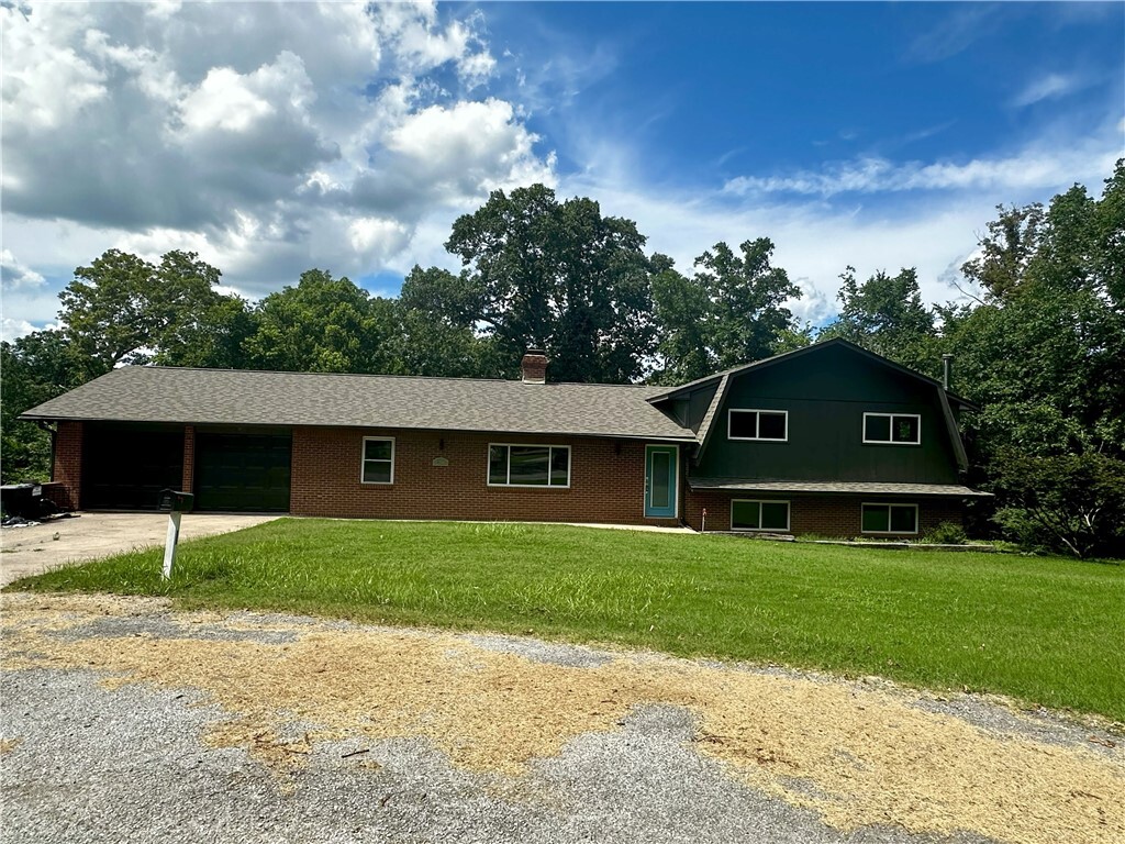 17900 Crestwood Drive  Siloam Springs AR 72761 photo