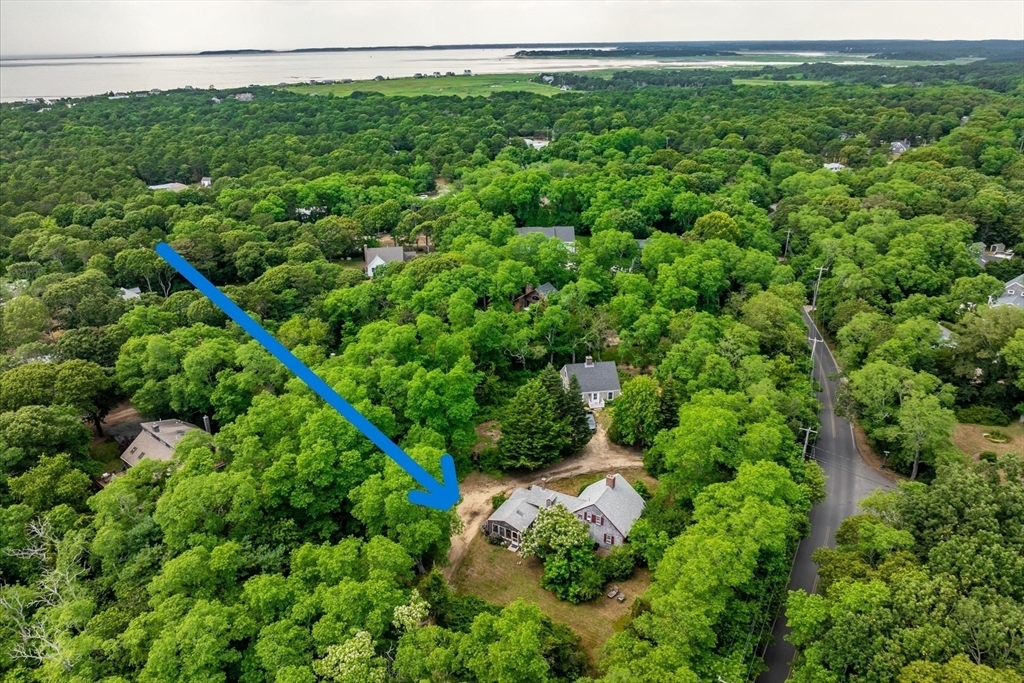 Property Photo:  1285 Massasoit Rd  MA 02642 