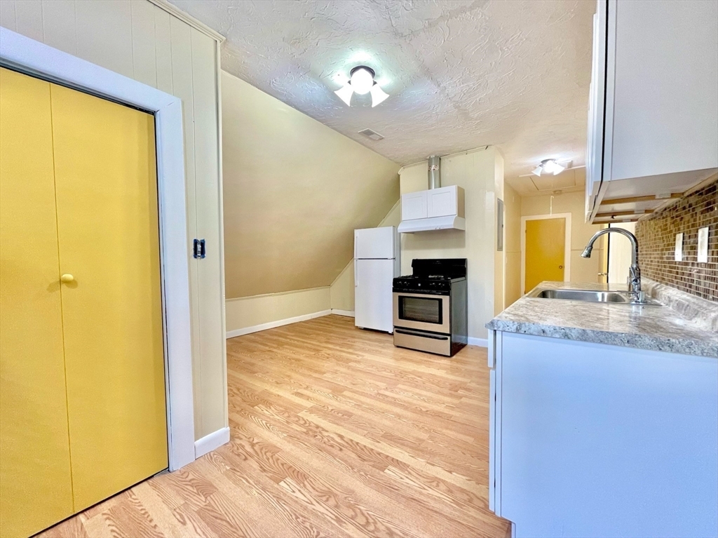 Property Photo: 89 Tuttle St 3 MA 02125
