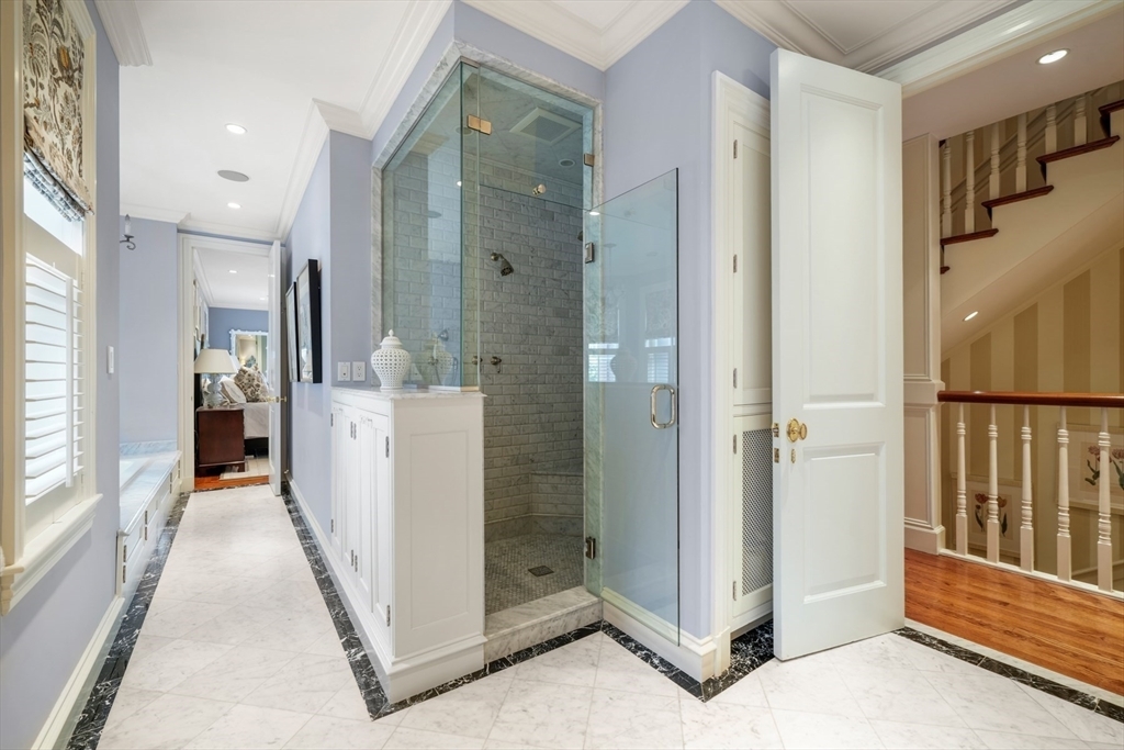 Property Photo: 36 Commonwealth Avenue 2 MA 02116