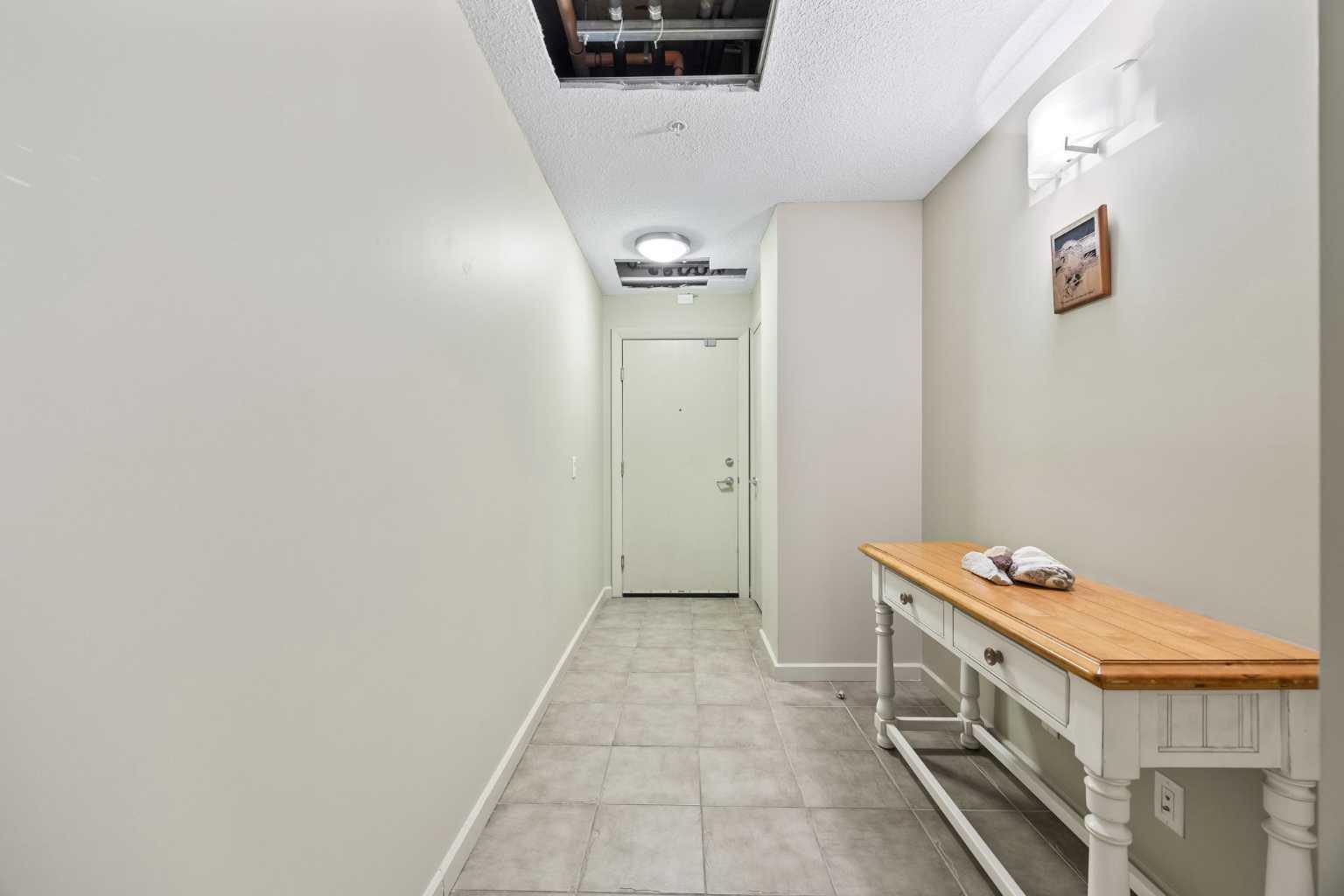 Property Photo: 1410 1 Street SE 808 AB T2G 5T7
