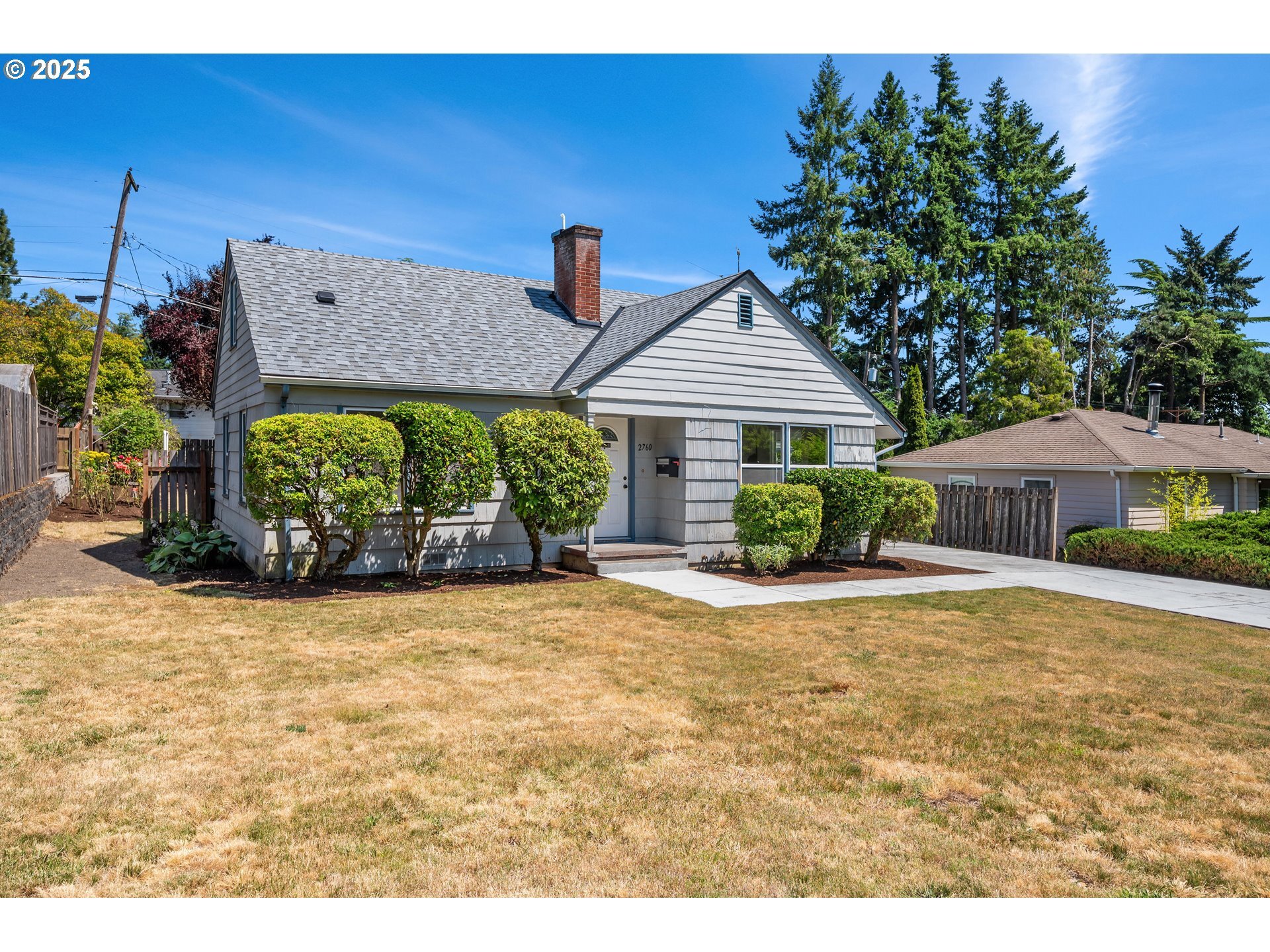 Property Photo: 2760 SW 119th Ave OR 97005