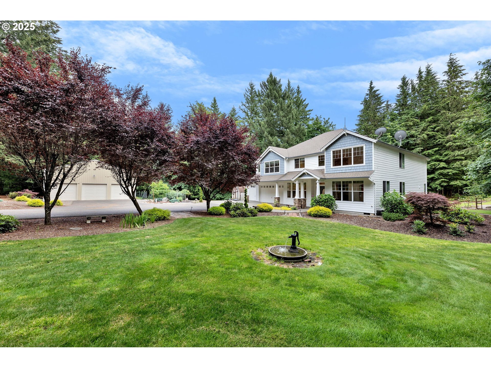 Property Photo:  40107 NE Miller Rd  WA 98671 